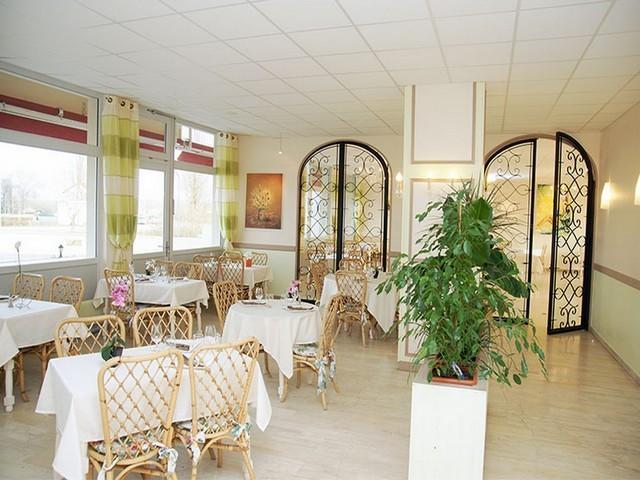 Le Chagny Hotel Шани Екстериор снимка